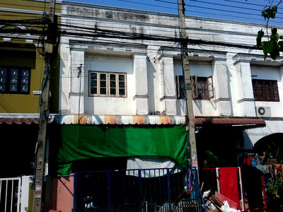 Townhouses for sale Pathumthani : TOWN HOUSE 16.7 Sq.w. Khlong Luang Pathumthani for 910,000