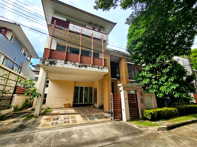 ขายบ้านเดี่ยว : ขาย​หมู่บ้าน​ แกรนด์​บางกอก​บูเลอวาร์ด​ เกษตร-นวมินทร์