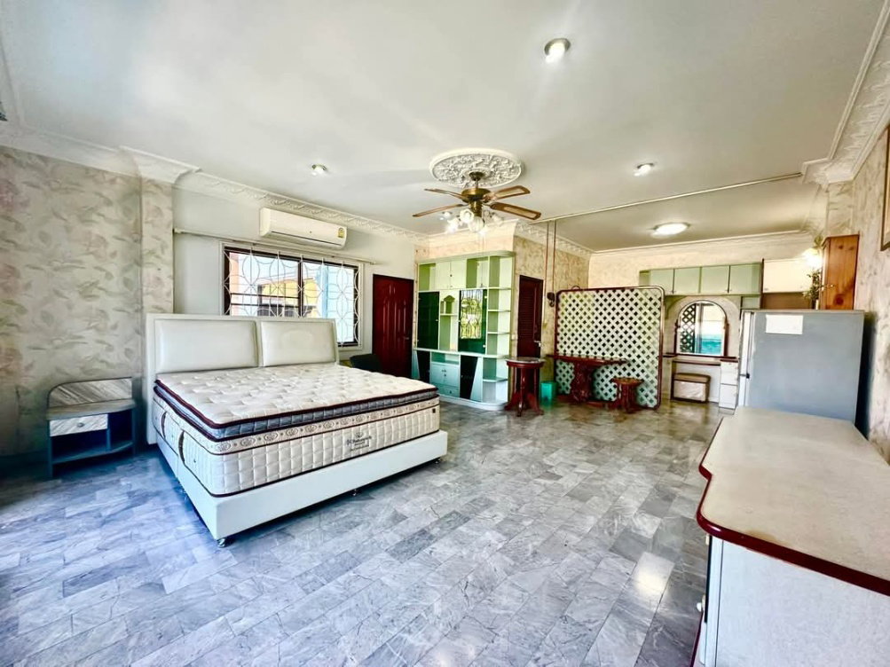 picture Home For Rent // Near Bts - Mrt - 33/45