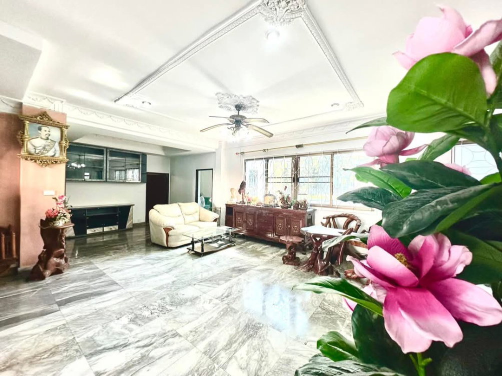 picture Home For Rent // Near Bts - Mrt - 20/45