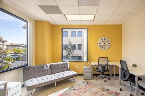 Office for rent at M Thai Tower, All Seasons Place, providing services with modern office tools and equipment to help meet work needs efficiently.