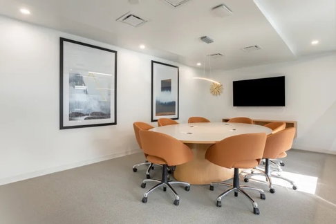  ออฟฟิศระดับพรีเมียมให้เช่าบนตึกลีฟเวิร์คเอเชีย สุขุมวิท26  พื้นที่coworking ห้องประชุมทันสมัย ออฟฟิศส่วนตัวที่เงียบสงบ  
