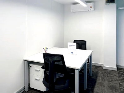 Office for rent Srinakharinwirot University Prasanmit Campus : Office for rent with modern coworking space, Blue Chips Thonglor Building. Inside is a modern lobby that opens up to a contemporary office space.