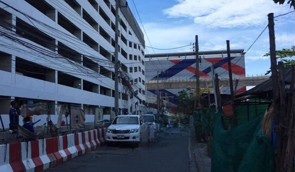 รูป ตึกแถว 5 ชั้น 120 ตรว 4 คูหาติดกัน ใกล้สถานีรถไฟฟ้าหลักสอง 200เมตร - รูปที่ 3/3