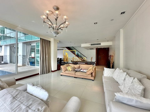 Le Raffine 31 - Elegant 3 Bedroom Duplex Condo in Prime Area - BR9210CD