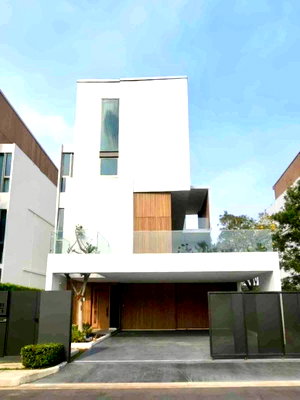 บ้านเดี่ยวให้เช่า : LTHC12571 – House FOR RENT at VIVE Rama 9 Size 72 SQ.W 324 SQ.M 4 Beds 4 Baths Near MRT Rama 9 Station ONLY 190K/Month