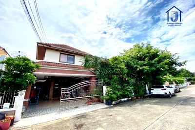 บ้านเดี่ยว ทาวน์ อิน ทาวน์ : ขายบ้านเดี่ยว 2ชั้น หมู่บ้านรัชดา 1  ซอยลาดพร้าว80 แยก24 ใกล้จุดขึ้น-ลงทางด่วนประดิษฐ์มนูธรรม