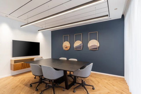 Fully furnished office space on the 29th floor in Exchange Towerc. Located in one of Bangkok’s prime business districts.