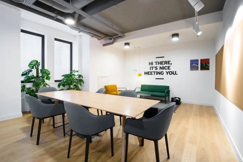Service office for rent at Metropolis Samrong. Fully equipped and ready-to-use.  A complete office solution designed to support your business needs.