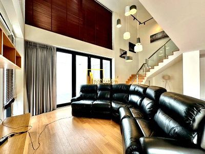 Apartment building for rent Sukumvit 49 : Elegant 3 Bedroom Duplex Penthouse Serviced Apartment For Rent in Thonglor - BR30067SA