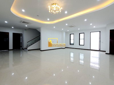 เช่าบ้านเดี่ยว ซอยอ่อนนุช (สุขุมวิท 77) : Expansive 5 Bedroom House For Rent in Phra Khanong - BR28067SH