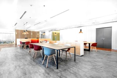 Office for rent : Offices for rent in Bhiraj Tower at Bitec and join multinationals at this prestigious address. With on-site parking and a location next to BTS Bangna