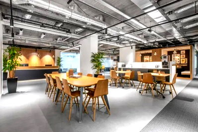 Office for rent : Serviced office for rent in mixed-use building at Icon Park Hotel, Chiang Mai. A spacious and well-lit modern workspace designed to support working.