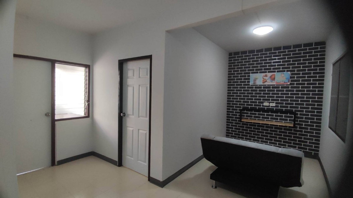 รูป ขายห้องพักบ้านเอื้ออาทรขจรวิทย์บางพลี พร้อมเฟอร์นิเจอร์ - รูปที่ 2/9