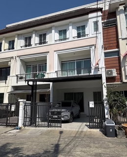 รูปภาพ House for rent Bann Klang Muang Royal Monaco Srinakarin , ready to move in. If interested, contact Line @goodmanpro or call 0999029192.