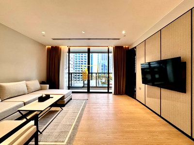 Apartment building for rent Srinakharinwirot University Prasanmit Campus : Luxurious 3 Bedroom Serviced Apartment in Asoke Area - BR30303SA