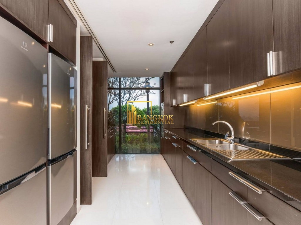 รูป Stunning 3 Bedroom Serviced Apartment in Central Phrom Phong - BR30295SA - รูปที่ 5/27