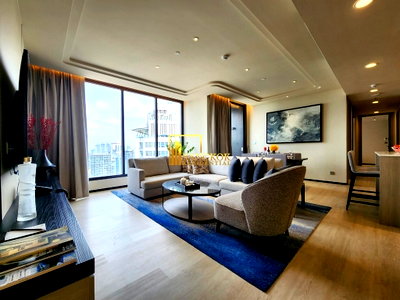 Apartment building for rent Srinakharinwirot University Prasanmit Campus : Stunning 3 Bedroom Serviced Apartment in Thonglor - BR30140SA