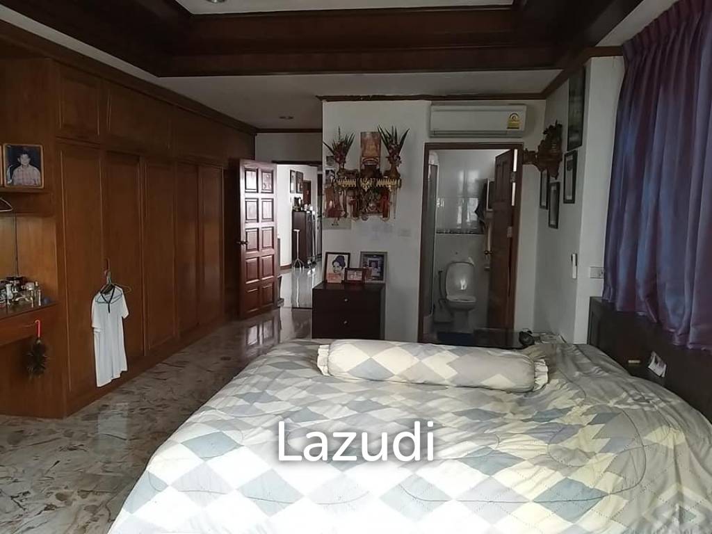 รูป 3 Bed 3 Bath Jomtien Complex Condotel For sale - รูปที่ 13/28
