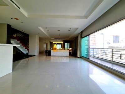 เช่ากิจการ ถนนสาทรเหนือ : Expansive 4 Bedroom Duplex Apartment For Rent in Ploenchit - BR20388AP