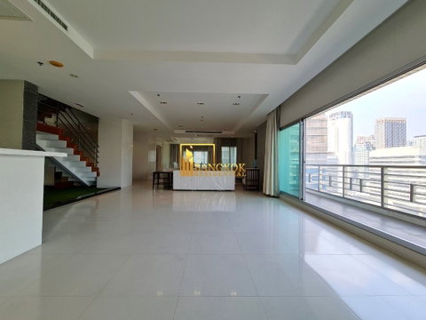Expansive 4 Bedroom Duplex Apartment For Rent in Ploenchit - BR20388AP