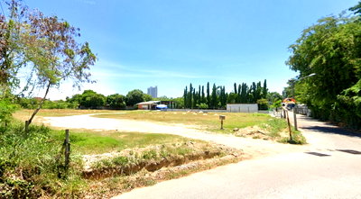Land for sale Chonburi : Land for sale in Pattaya, Nong Yai, near Sukhumvit Road, Bang Lamung District, Chonburi