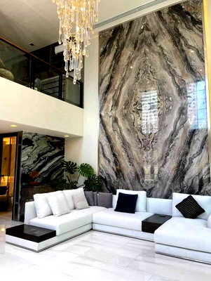 Townhouses for rent Thailand Cultural Centre  : Luxury Villa for Rent  – Quarter 31, Sukhumvit, Bangkok Land Area: 425 sq m An exquisite and luxurious residence , close to BTS Asoke station.