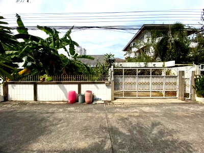 บ้านเดี่ยว วิทยาลัยป้องกันราชอาณาจักร (วปอ.) : ขายบ้านเดี่ยว​ ซอย​ อินทามระ 37