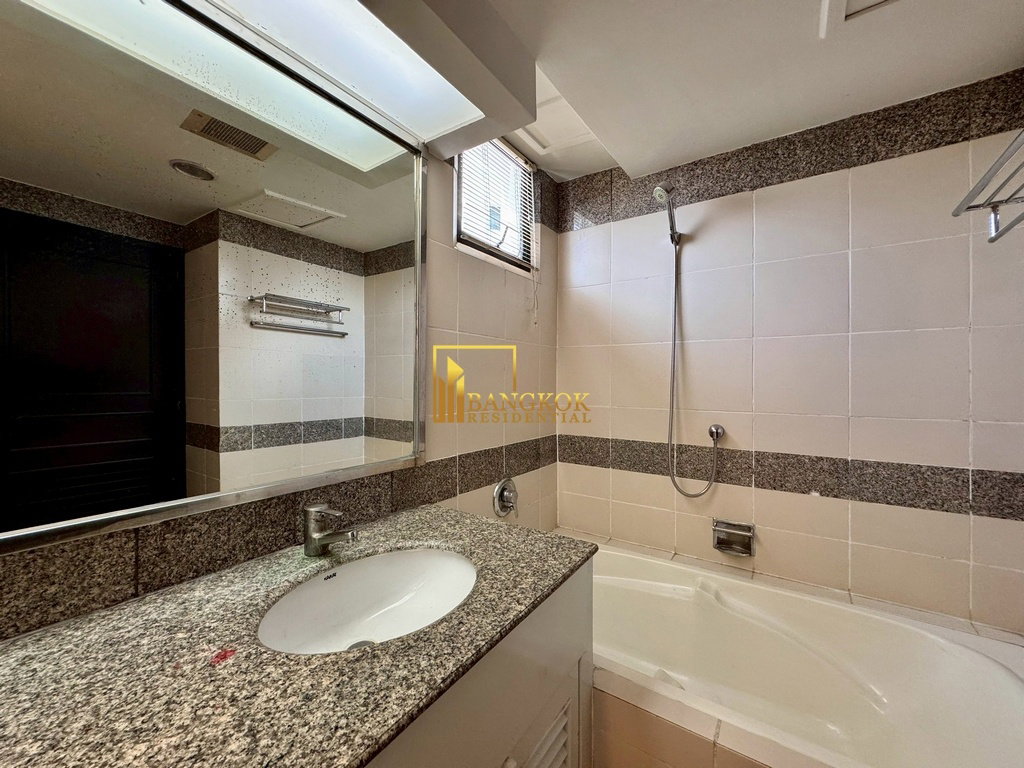 picture President Park - 3 Bedroom Condo in Phrom Phong - BR4879CD - 25/39
