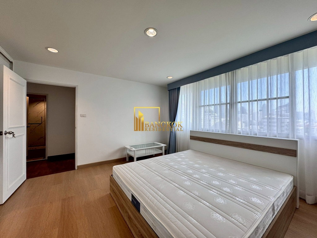 รูป DS Tower 1 - Spacious 3 Bed Condo in Phrom Phong Area - BR19448CD - รูปที่ 21/42