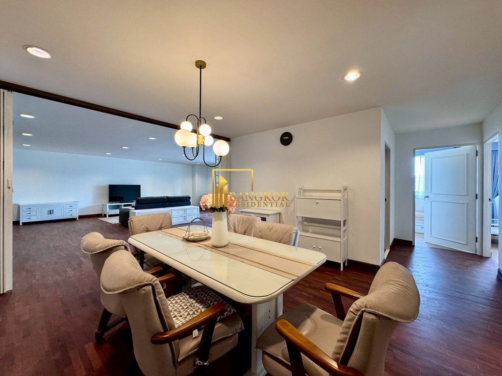 รูป DS Tower 1 - Spacious 3 Bed Condo in Phrom Phong Area - BR19448CD - รูปที่ 11/42