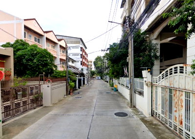 ที่ดิน โรงเรียนเซนต์แอนดรูส์อินเตอร์เนชันแนล กรุงเทพ : ขายที่ดินเปล่าซอยปรีดีพนมยงค์ 14 ใกล้ทางขึ้นทางด่วนฉลองรัช