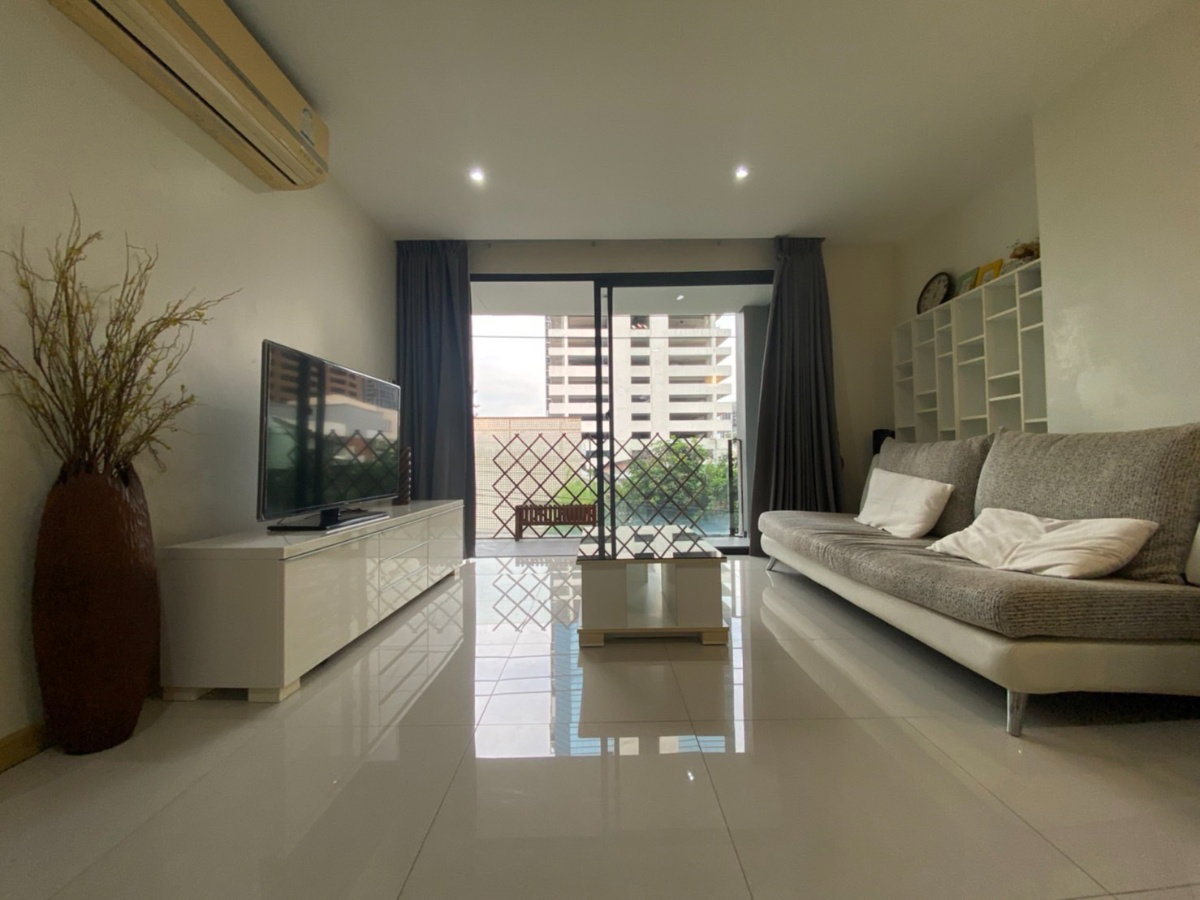 รูป คอนโดให้เช่า – Socio Reference 61 (Sukhumvit Soi 61) ทำเลเยี่ยม ใกล้ BTS เอกมัย - RW006530 - รูปที่ 6/7