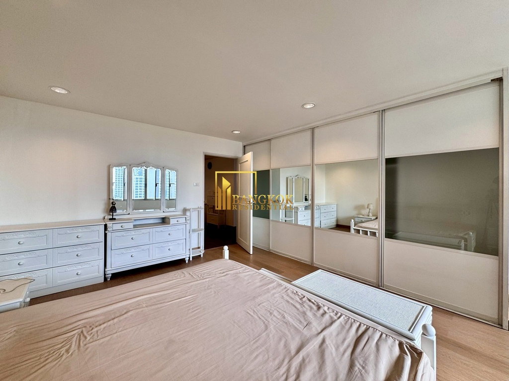 รูป DS Tower 1 - Spacious 3 Bed Condo in Phrom Phong Area - BR19448CD - รูปที่ 17/42