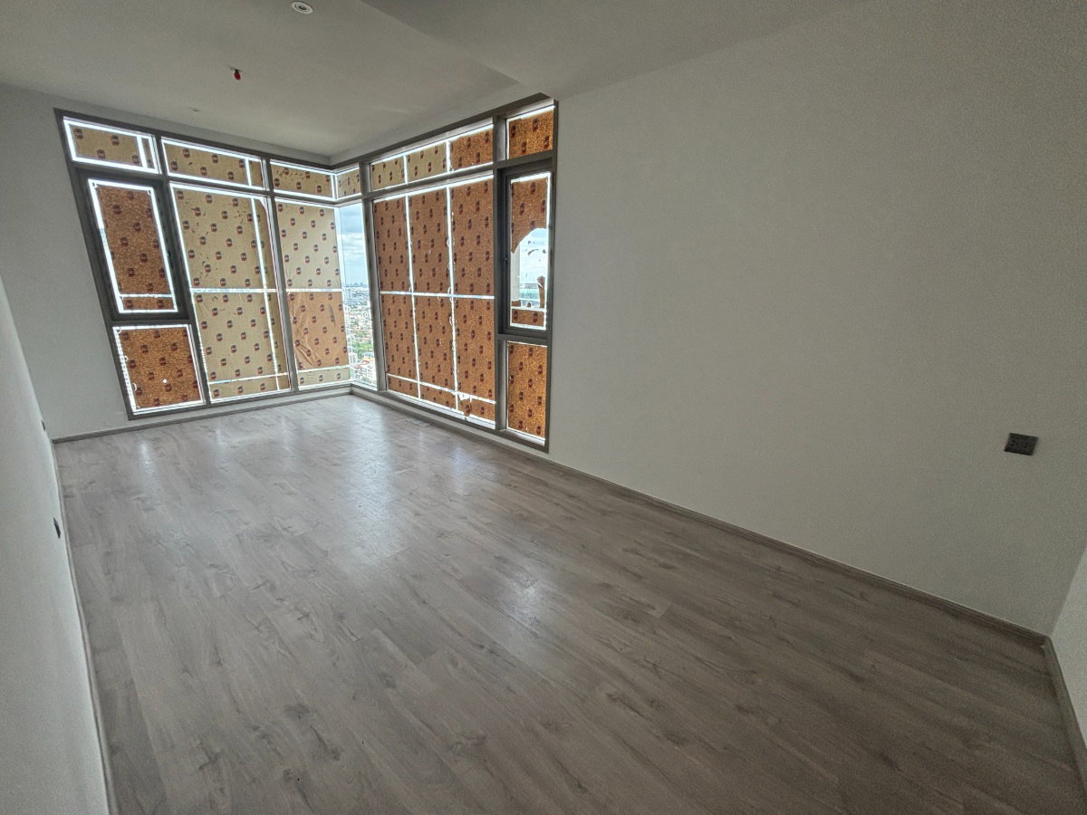 รูป Foreigner Quota ขายด่วน Penthouse Rhythm Ekkamai Estate ราคาพิเศษ 41.5M - รูปที่ 81/89