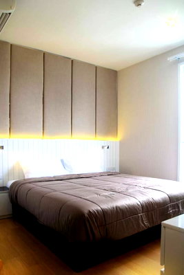 Condos for rent : P-149871 Luxury Condo for Rent HQ Thonglor by Sansiri 1 Bed 29th Floor City View Fully Furnished Near BTS Thong Lo Line: @easythaihome 085-592-2897