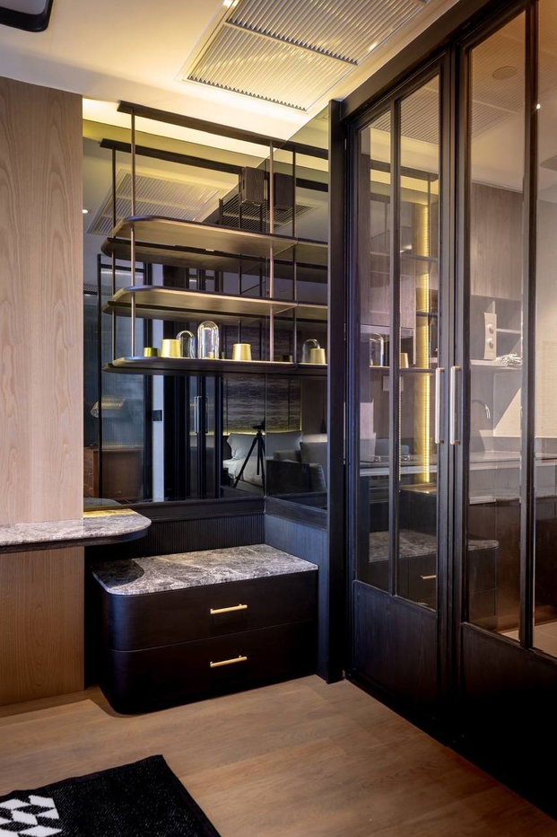 รูป Ashton Chula Silom【𝐑𝐄𝐍𝐓】🔥ห้องแบบ Rare Unit แต่งมาอย่างดีทุกตารางเมตร บิ้วอินสีเข้มตัดไฟ warm light.🔥 ติดต่อไลน์ไอดี: @hacondo - รูปที่ 5/10