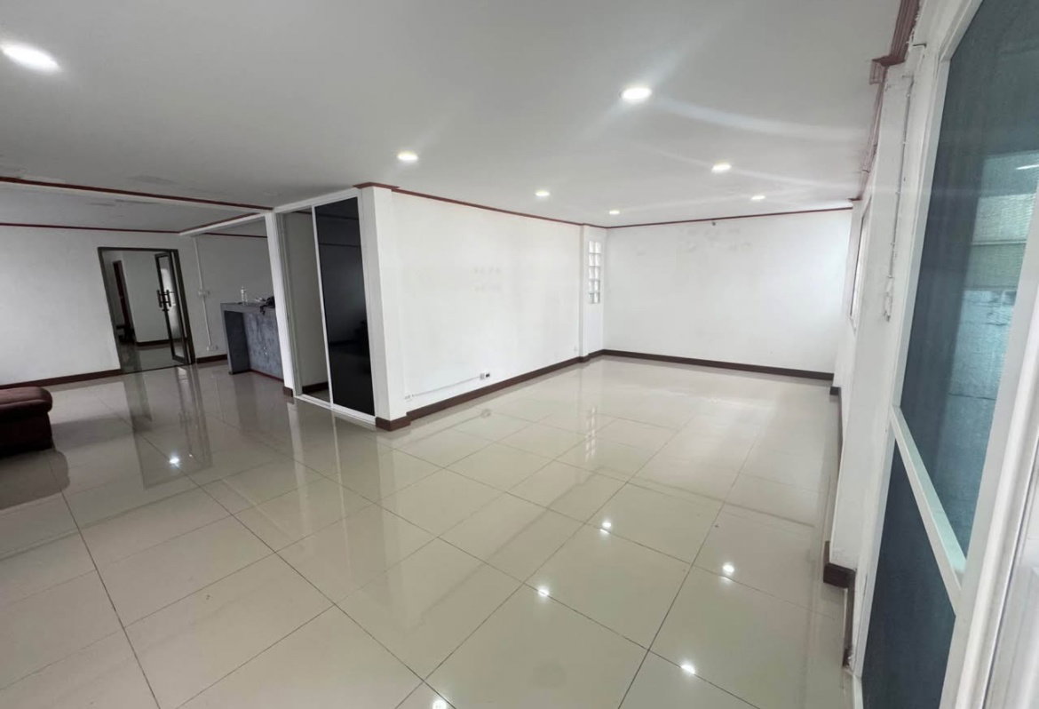 รูป #R4517 ให้เช่าบ้าน Mueang Thong 2 Phase 3 Village - รูปที่ 5/25