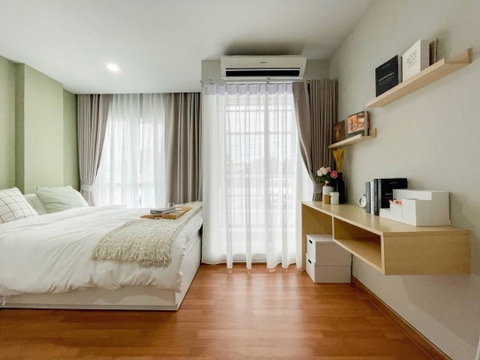 ✨Fully furnished condo for rent at Sena Miami Eco Town Sukhumvit-Bangpu, Niti 2 Phase 5. Brand-new unit in a prime location, move-in ready.