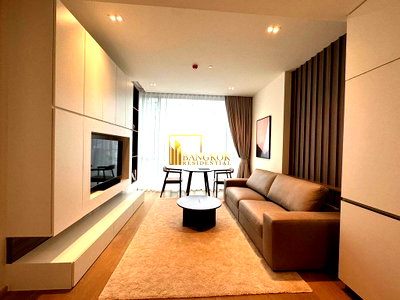คอนโดให้เช่า : The Strand Thonglor - 1 Bedroom Luxury Condo For Rent - BR12220CD