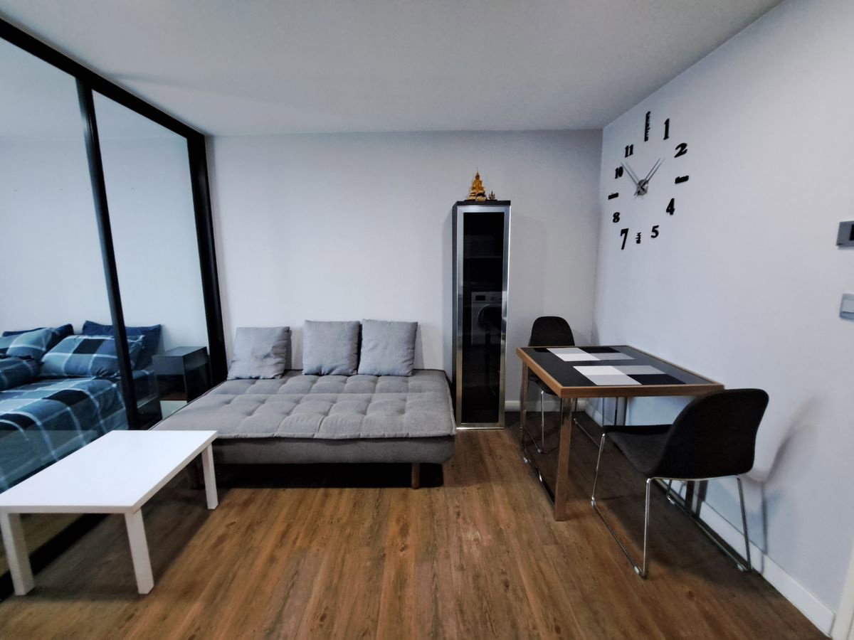 picture Code: KJ7021  for rent Esta Bliss // Line ID: @kjcondo (with @) // - 4/20