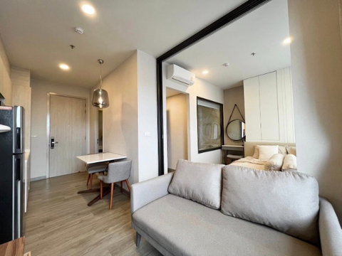 UK01-002 For rent KEEN CENTRE SRIRACHA Keen, Sriracha city center, 1 bedroom, 35 sq m., price 15,000 baht | **free cleaning service 2 times a week