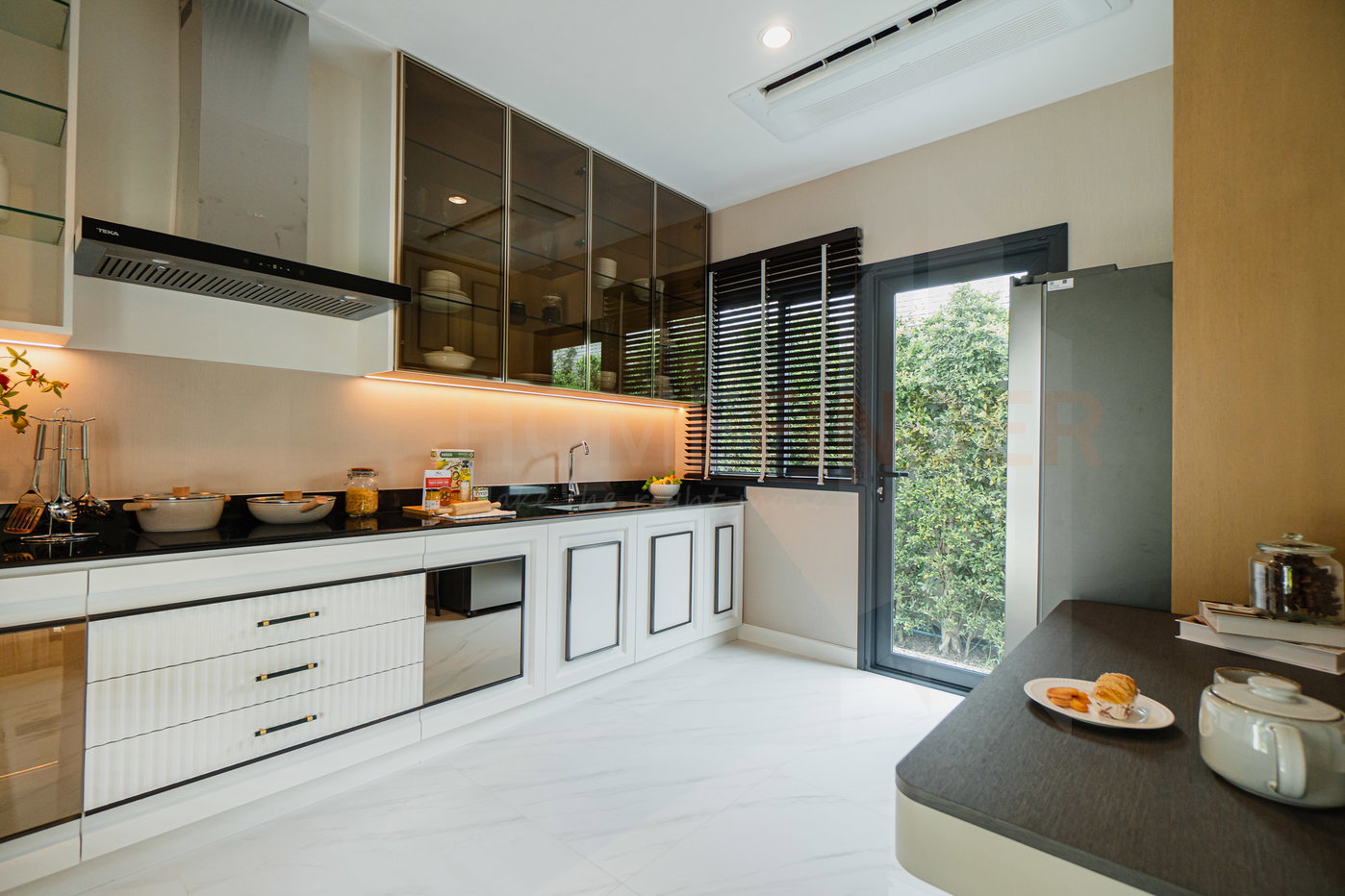 picture Gramour Sathorn 5 bedrooms, for sale - 6/17