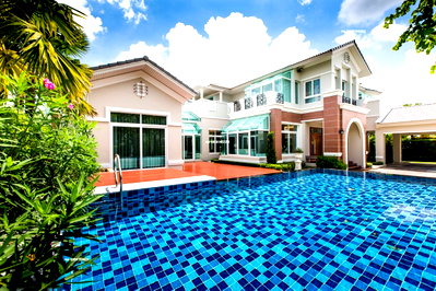 ขายบ้านเดี่ยว : ขายคฤหาสน์หรู แปลงมุม พลูวิลล่า pool villa บ้านหรู Prukpirom Rachapruk-Ratanathibet พฤกษ์ภิรมย์ ราชพฤกษ์-รัตนาธิเบศร์ แปลงมุม ขายถูกมาก