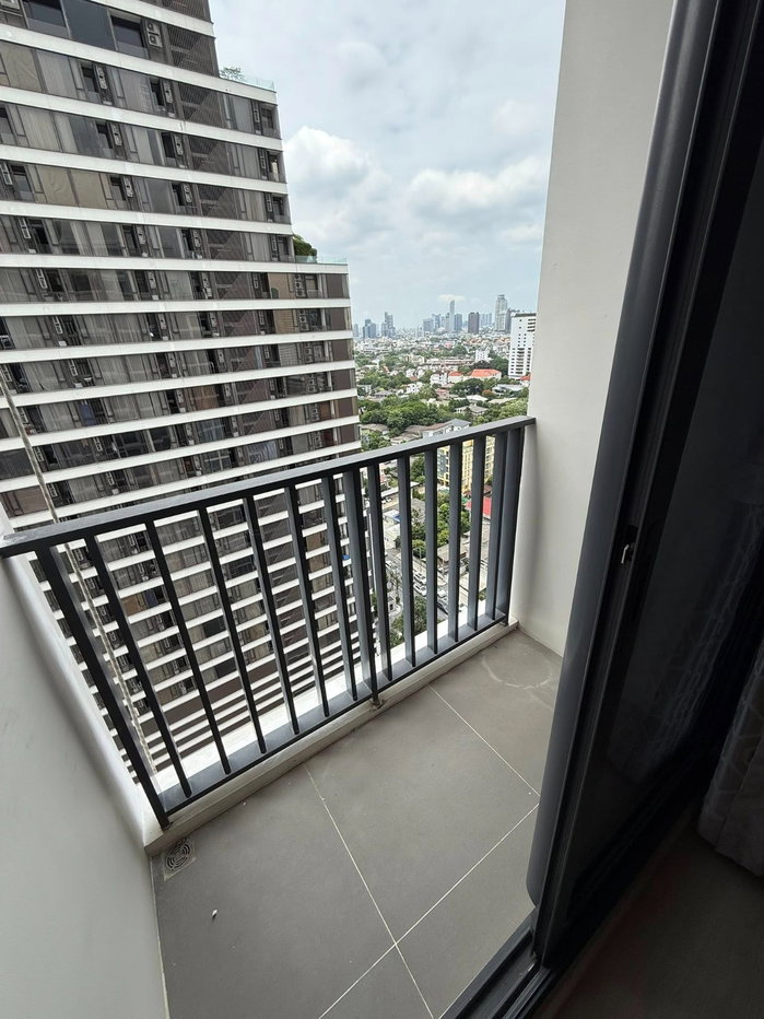 picture Condo for rent : M Thonglor 10 Ekkamai 12 - 10/10