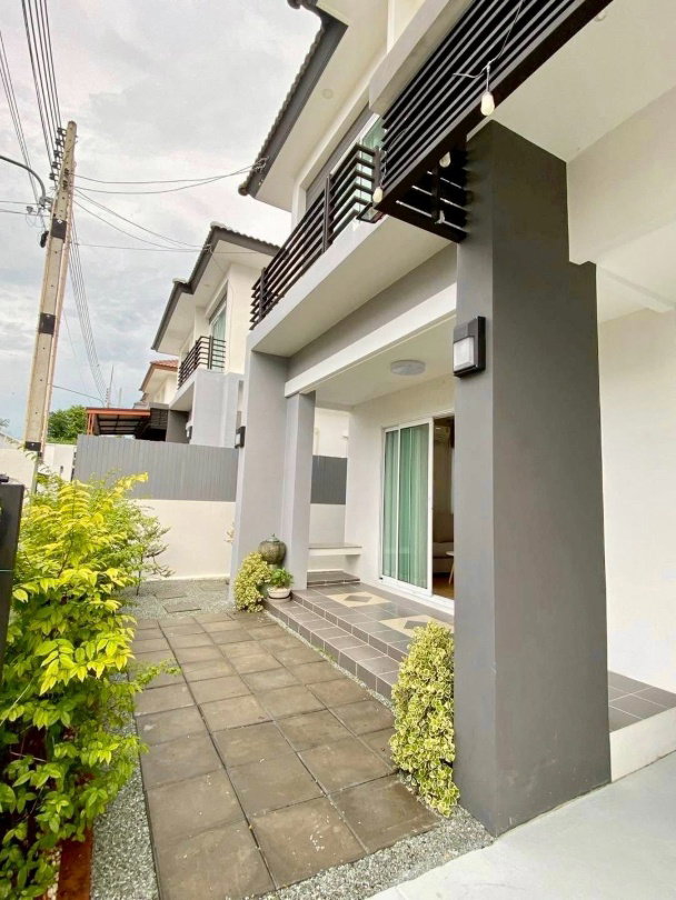 รูป ให้เช่าบ้านเดี่ยวหลังใหญ่ ม.เลควัลเล่ย์ บ่อวิน ศรีราชา, ชลบุรี - รูปที่ 8/18