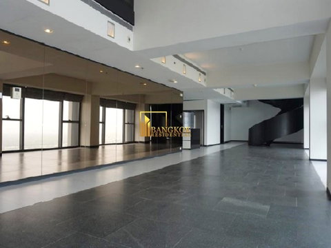 The Met Condo - Luxurious 4 Bedroom Duplex Condo in Sathorn CBD Area - BR11958CD