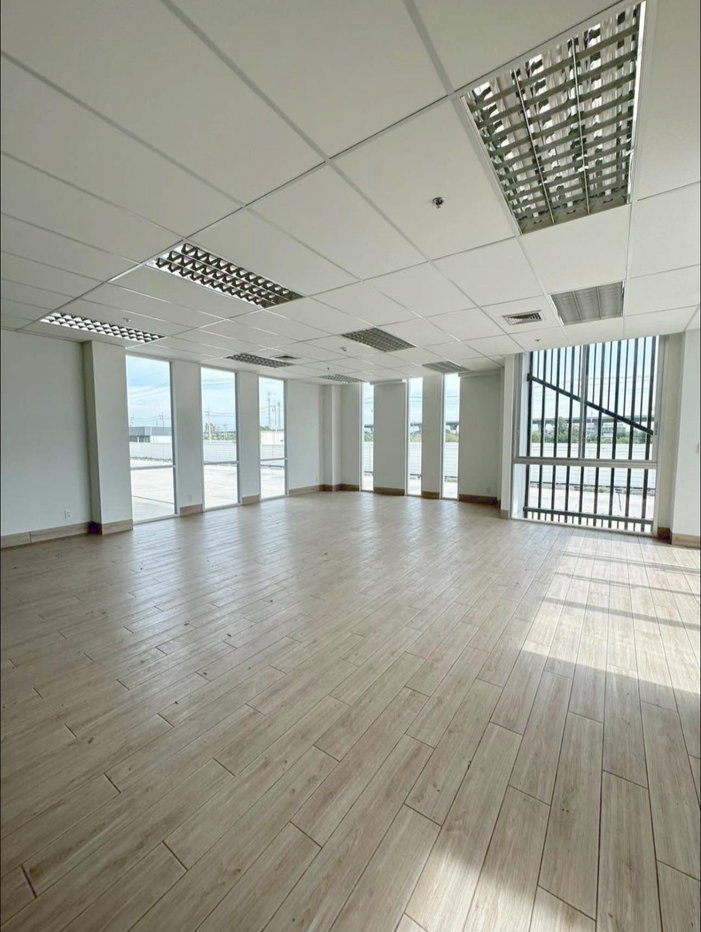 รูป ให้เช่าโรงงาน/คลังสินค้า ผังสีม่วง 3,900 ตรม. ถ.บางนา-ตราด ฉะเชิงเทรา - รูปที่ 15/19