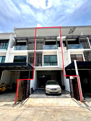 Townhouses for sale Bangkok : 🔥 Urgent Sale! Special Price – 3-Storey Townhome at The Landmark Ekkamai–Ramintra 🔥