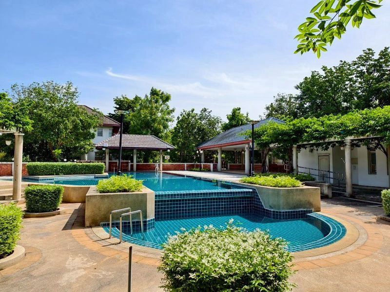 รูป 💙💛❤️"บ้านใหญ่ ทำเลดี หลังมุม บรรยากาศร่มรื่น ราคาโดนใจ!" ✨ 🏡 บ้านเดี่ยว 2 ชั้น หลังมุม ในหมู่บ้านแมกไม้ เพิ่มสิน 38 - รูปที่ 17/19